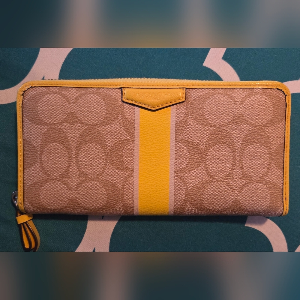Coach Beige and Yellow Wallet